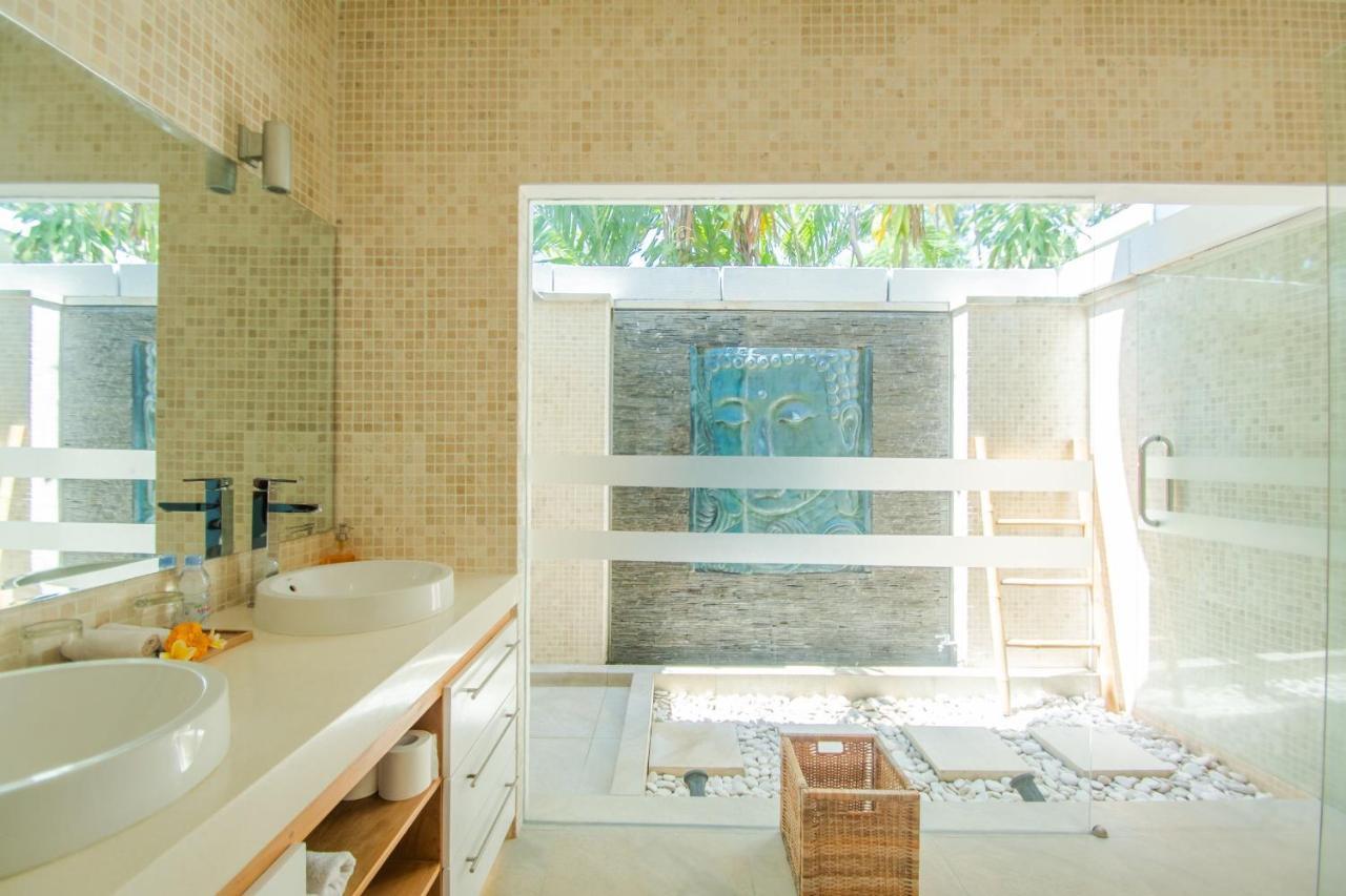 Deep Blue Villa Bali Umeanyar Kültér fotó