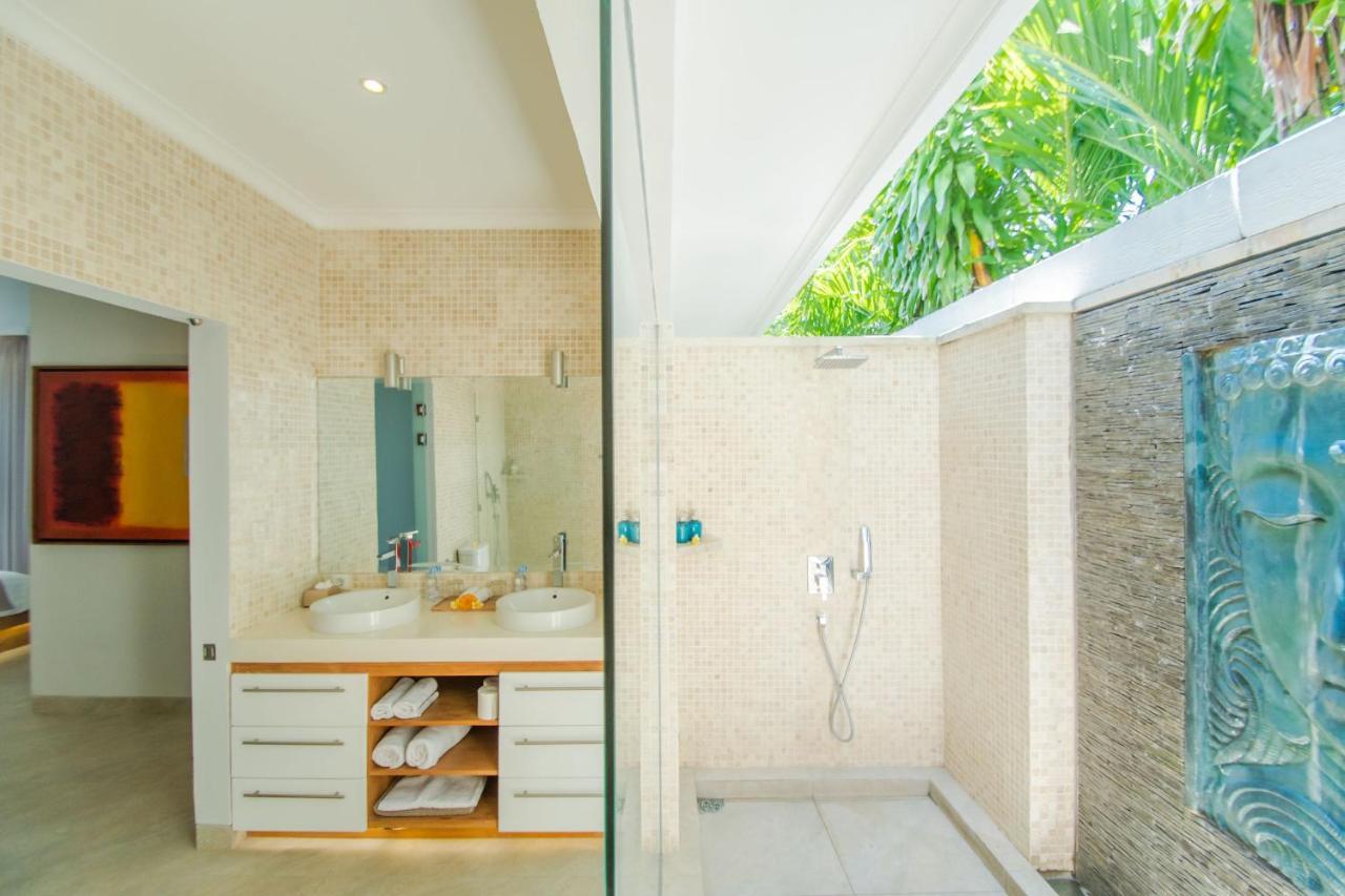 Deep Blue Villa Bali Umeanyar Kültér fotó
